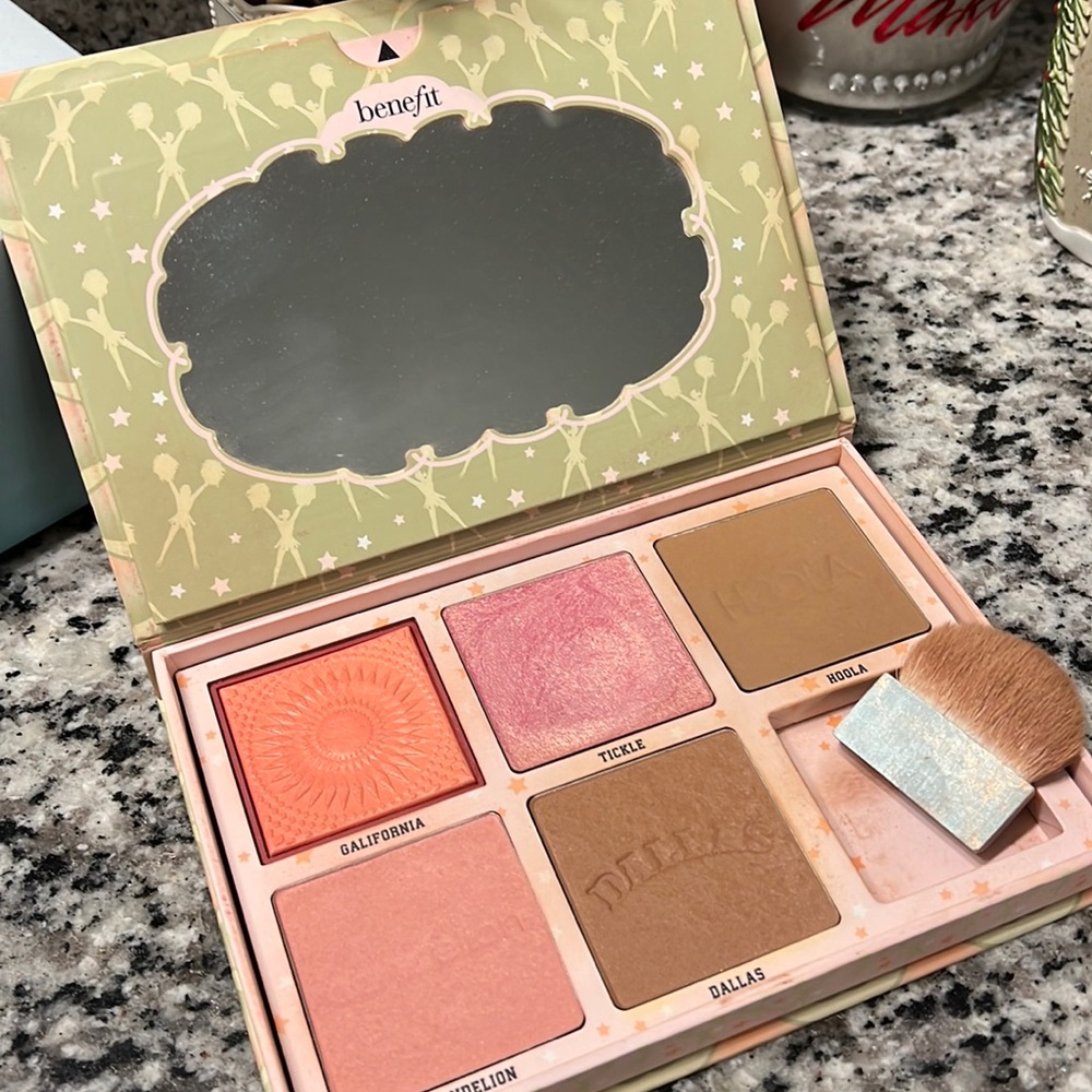*3/$30* ❤️ Benefit cheerleaders, pink squad, blush bronze, and highlight palette